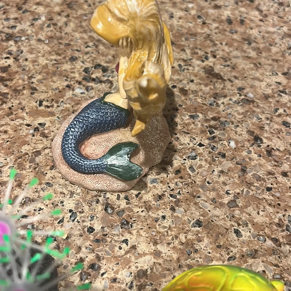 Some aquarium Decoration EXCELLENT condition
